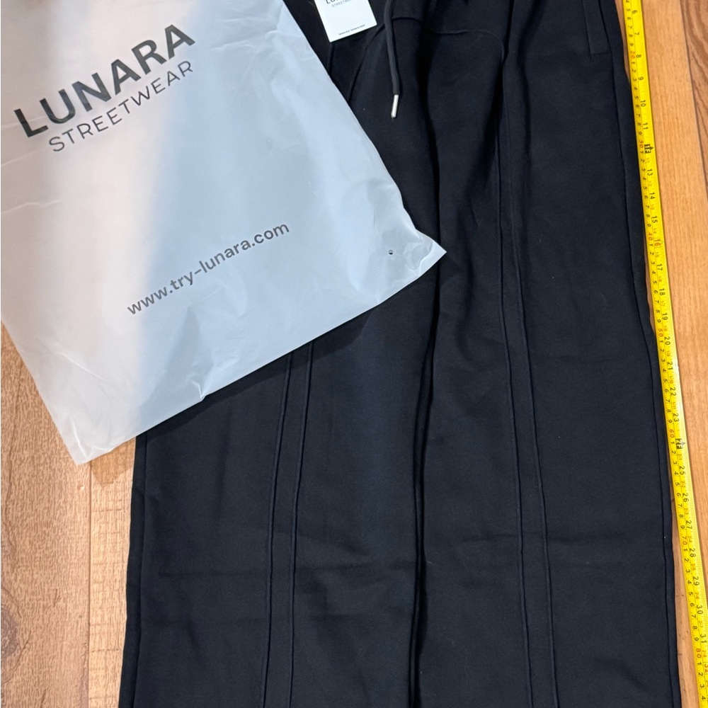 Lunara streetwear